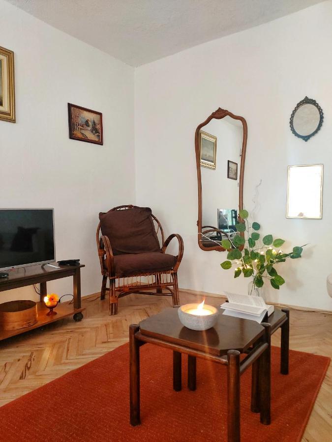 Sunshine House Villa Pančevo Buitenkant foto
